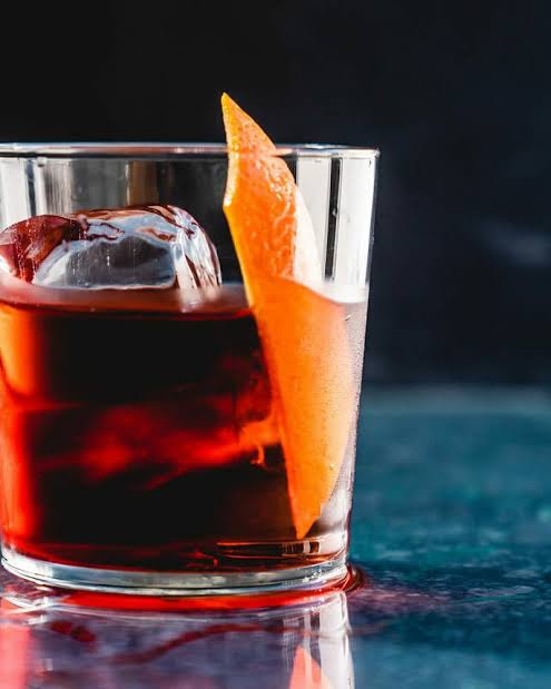 10 Drinks com Licores que Você Deve Experimentar